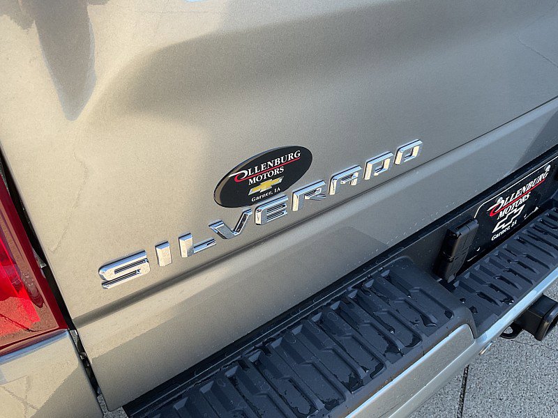 New 2026 Chevrolet Silverado 1500 High Country w/ High Country Premium Package image 9