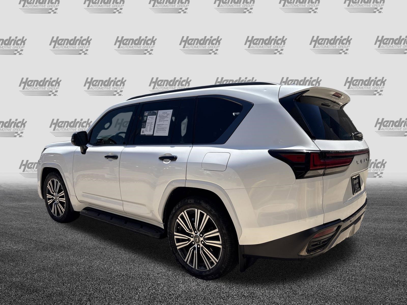 Used 2023 Lexus LX 600 4WD w/ Appearance Package image 8
