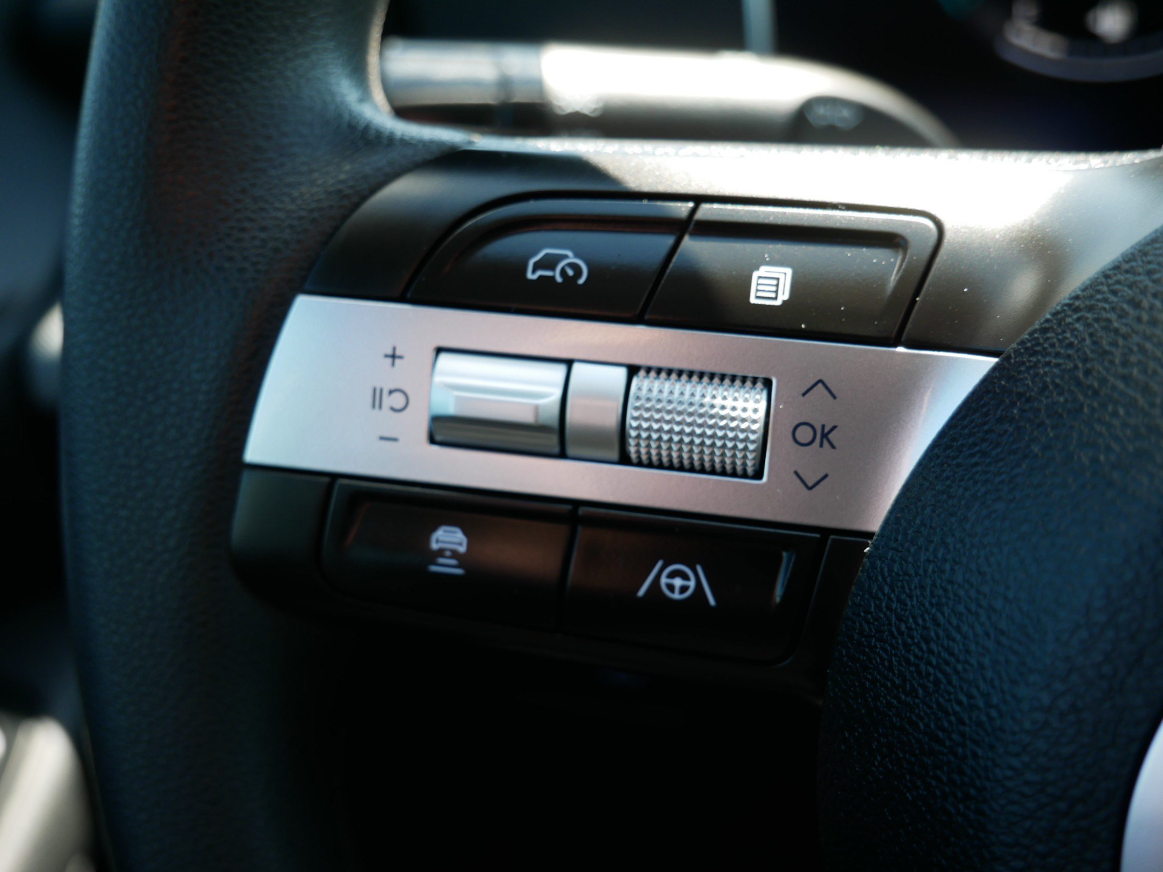 Certified 2026 Hyundai Sonata SE FWD image 27