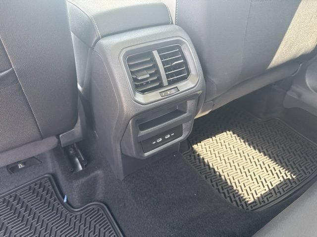 New 2026 Volkswagen Taos SE AWD/4WD image 15