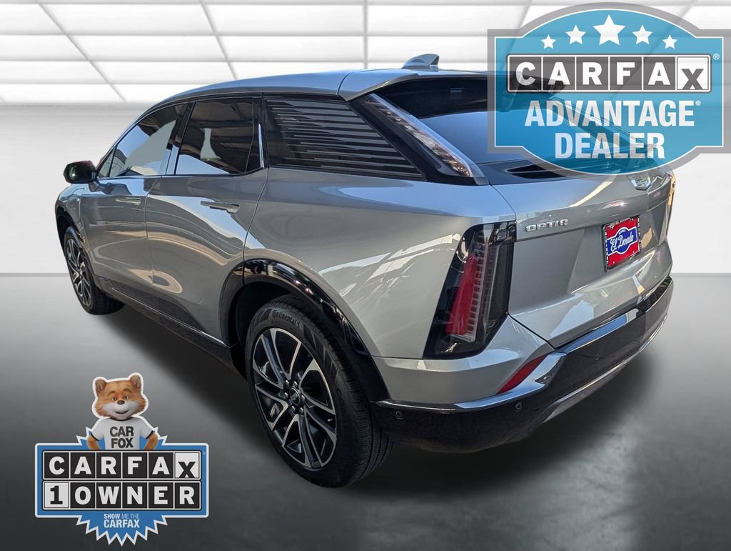 Used 2025 Cadillac Optiq Sport 1 AWD/4WD image 2
