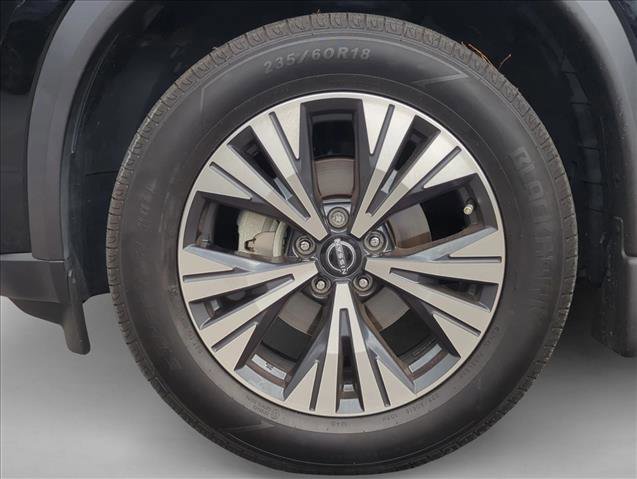 Used 2023 Nissan Rogue SV w/ SV Premium B Package image 23