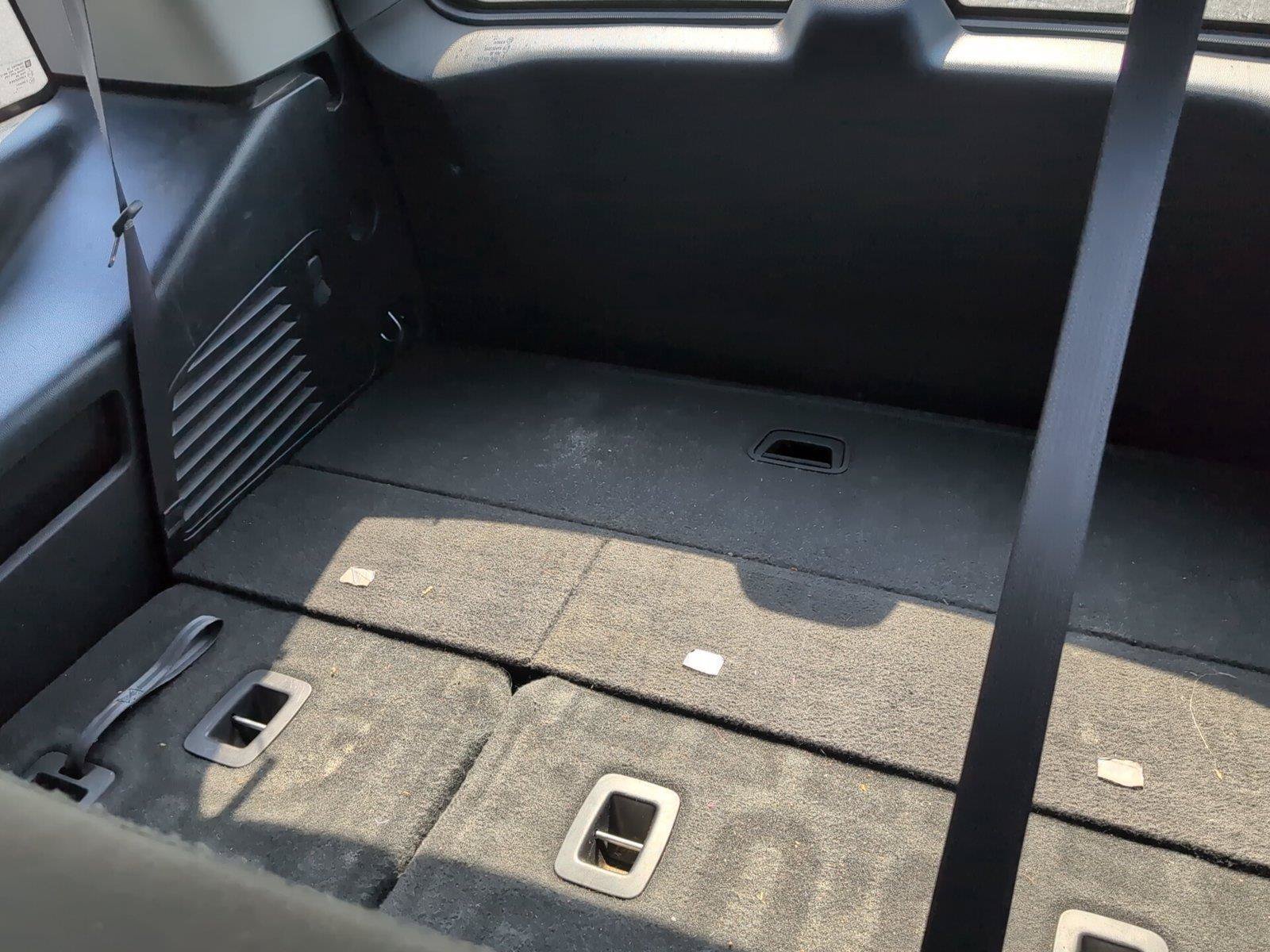 Used 2018 GMC Yukon SLE w/ SLE Value Package RWD image 33