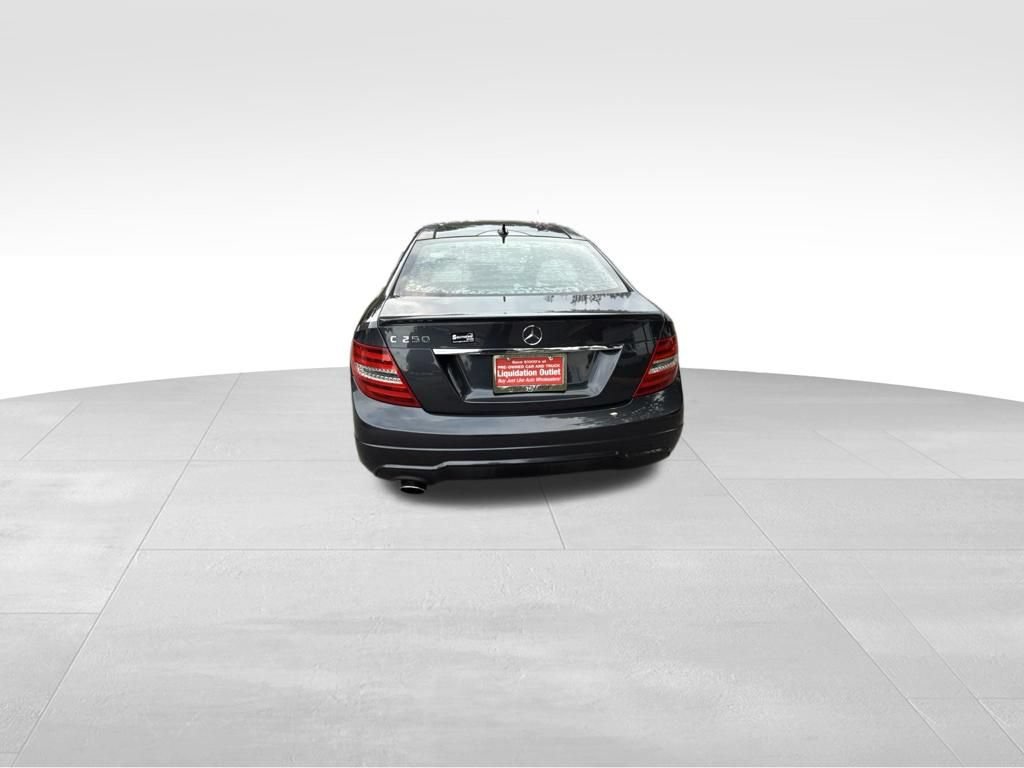 Used 2014 Mercedes-Benz C 250 Coupe image 4