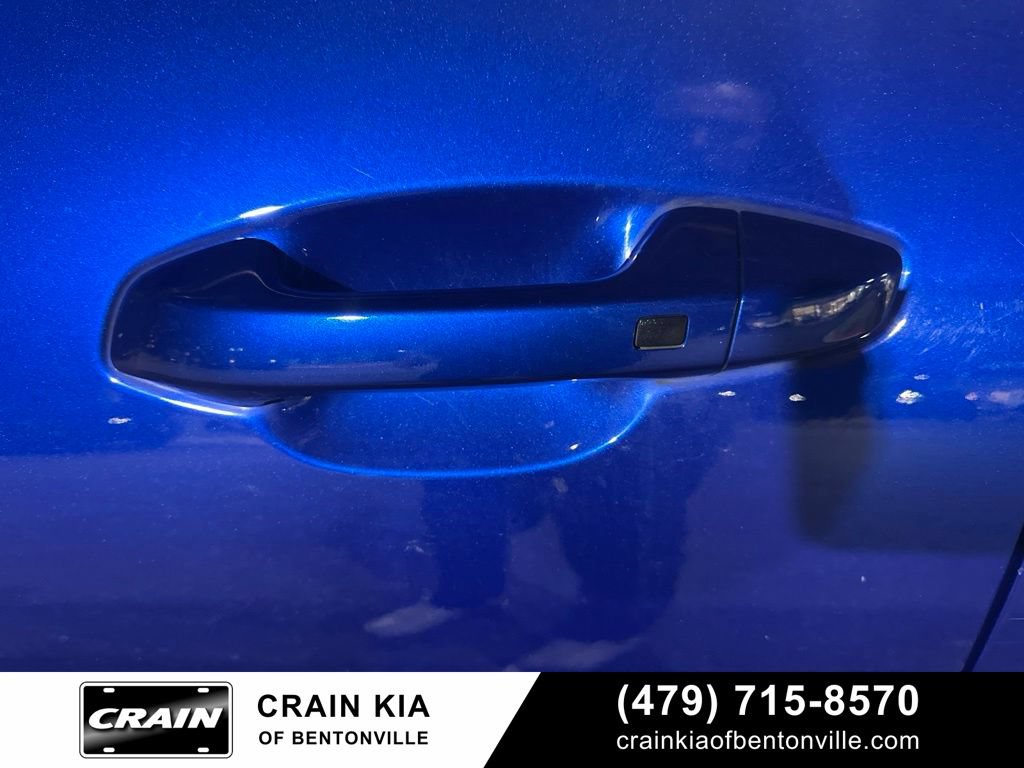 Used 2023 Kia Seltos EX AWD/4WD image 12