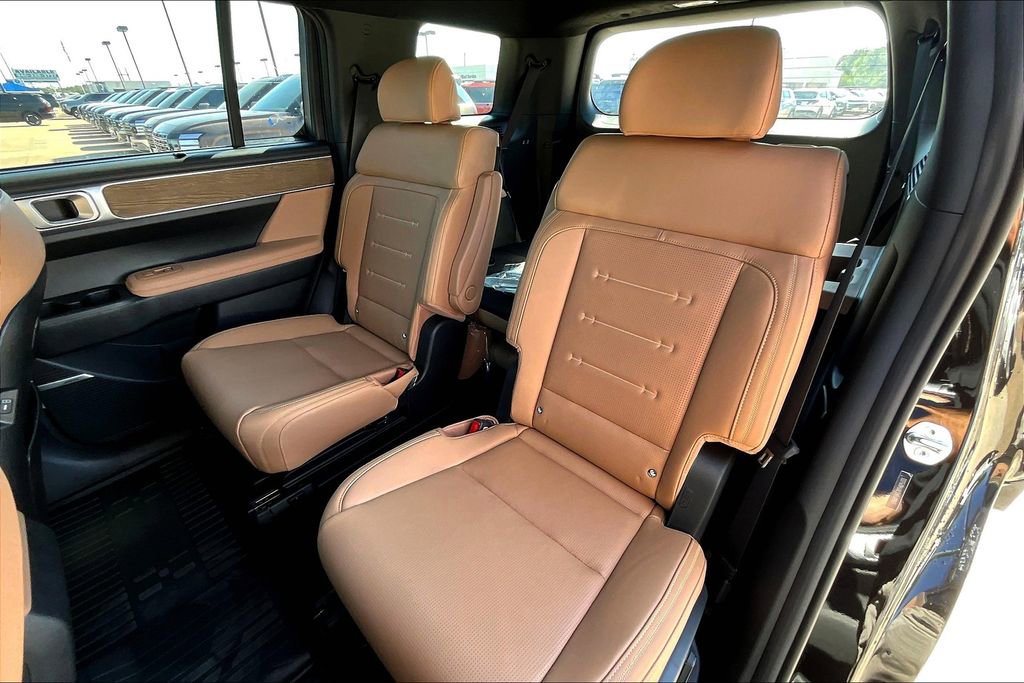 Used 2026 Hyundai Santa Fe Calligraphy image 26