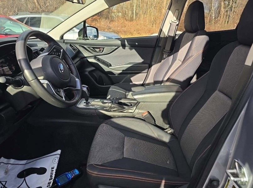 Used 2023 Subaru Crosstrek 2.0i Premium image 6