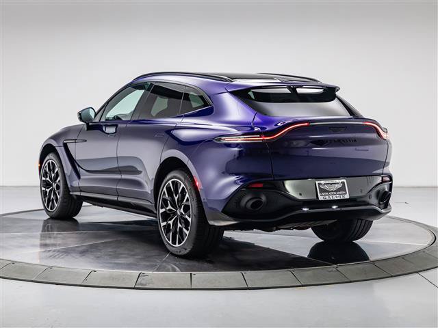 Used 2022 Aston Martin DBX AWD/4WD image 2