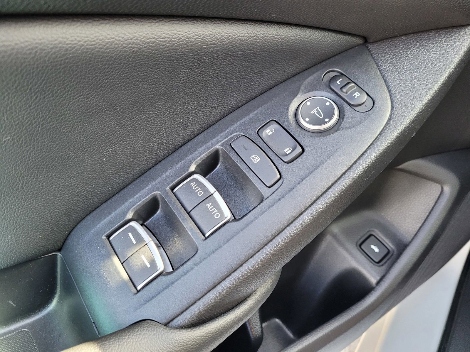 Used 2022 Honda Accord Sport image 17