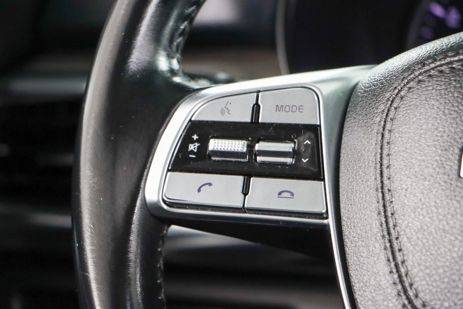 Used 2022 Kia Telluride EX FWD image 13
