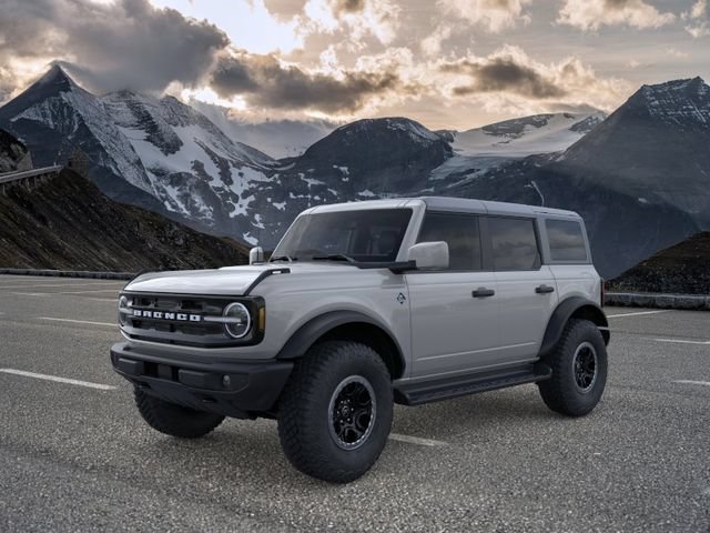 New 2026 Ford Bronco Outer Banks w/ Sasquatch Package