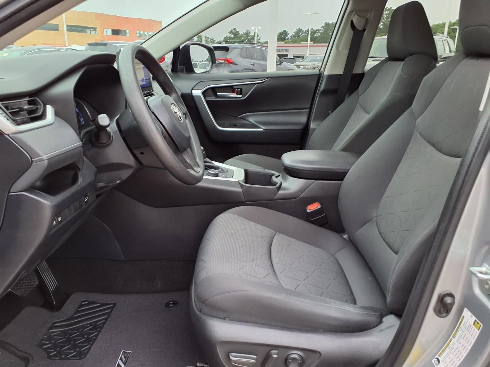 Certified 2023 Toyota RAV4 XLE w/ Convenience Package AWD/4WD image 19