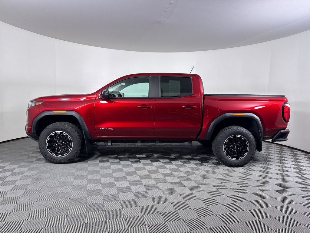 Used 2026 GMC Canyon AT4 w/ AT4 Premium Package AWD/4WD image 10