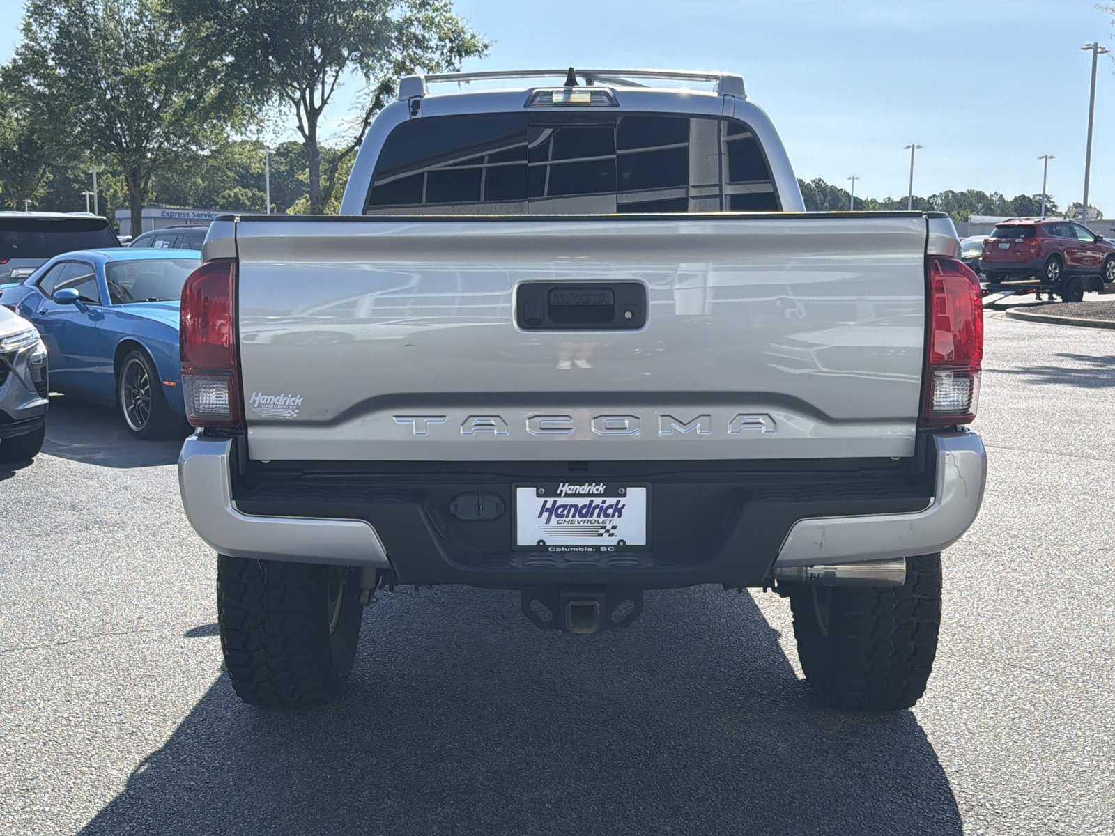 Used 2022 Toyota Tacoma SR5 w/ Technology Package RWD image 20