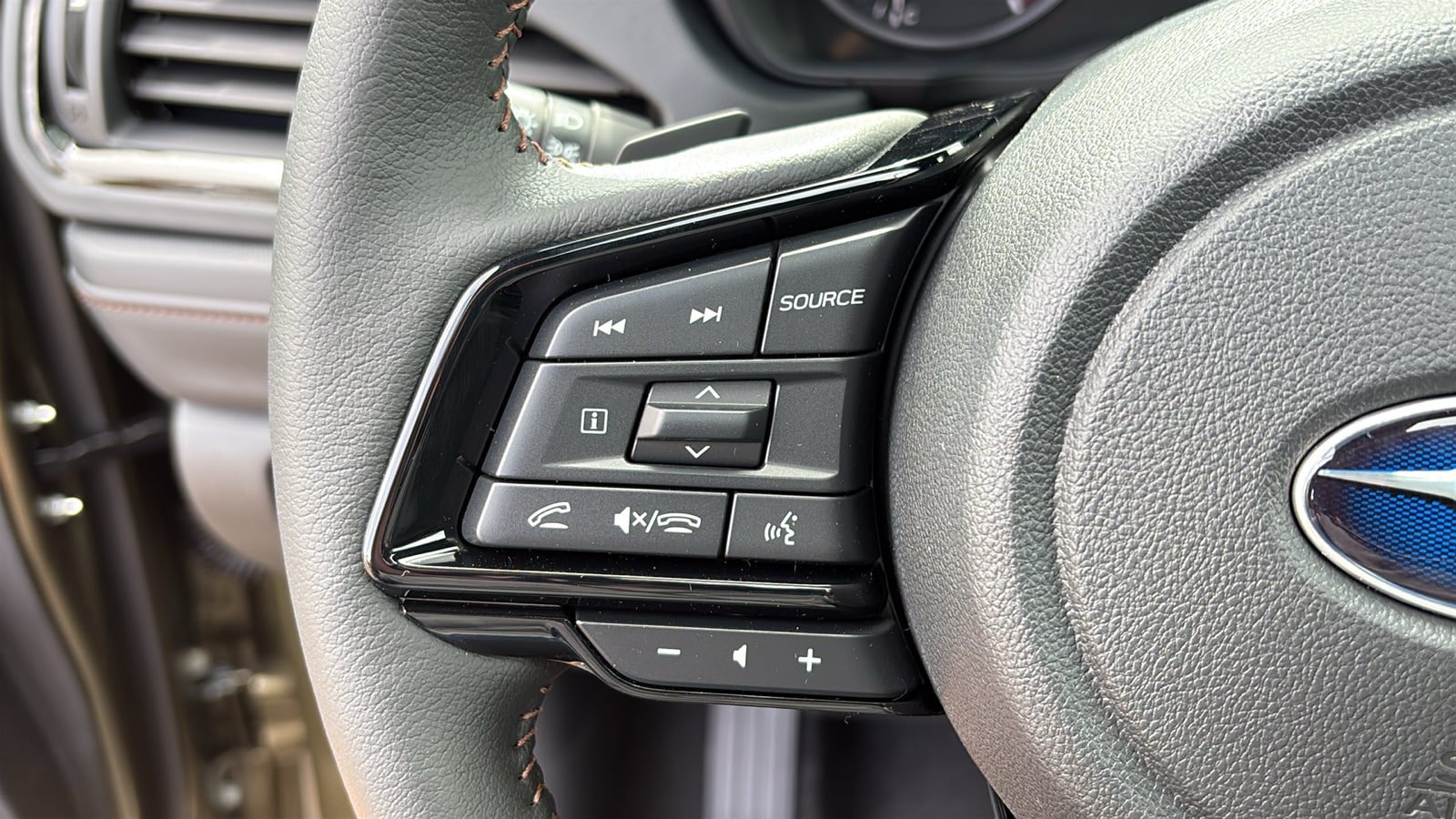 New 2026 Subaru Forester Touring AWD/4WD image 13