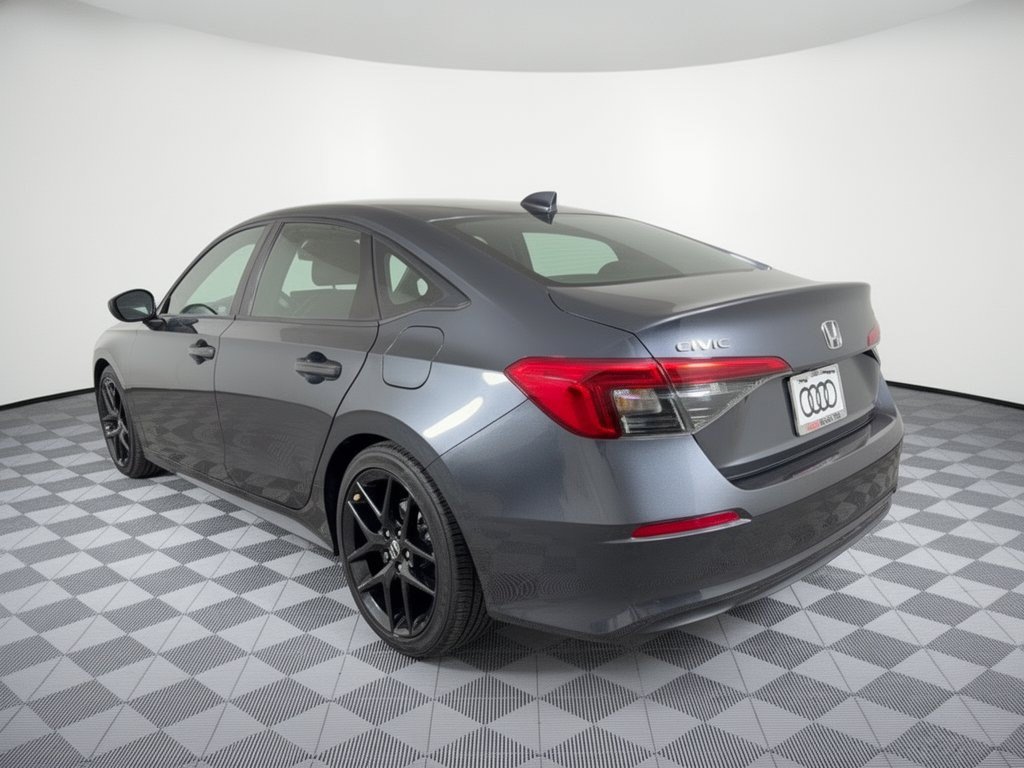 Used 2023 Honda Civic Sport image 3