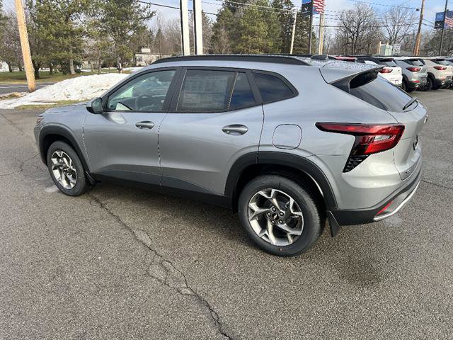 New 2026 Chevrolet Trax LT w/ Driver Confidence Package image 3