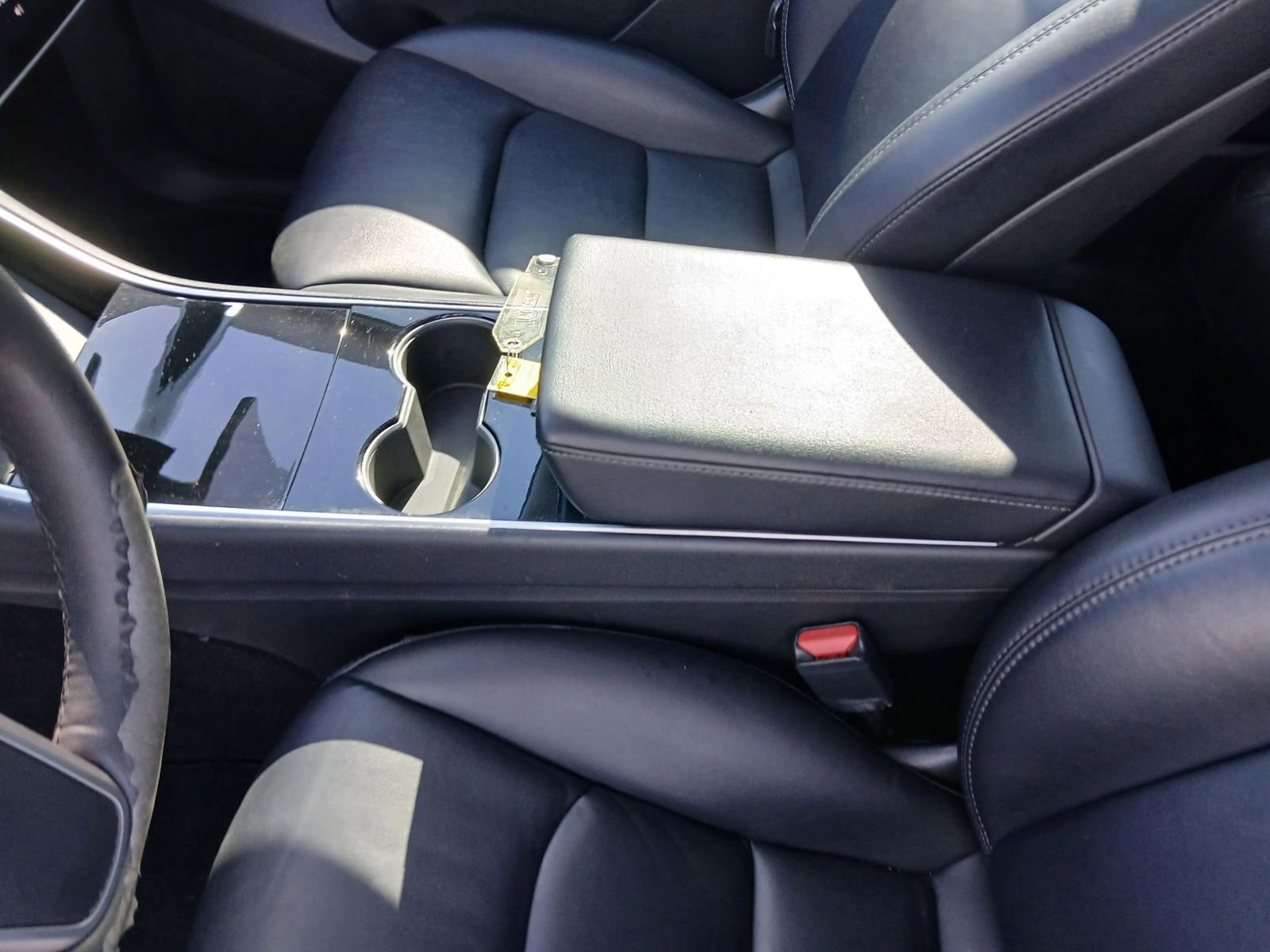 Used 2021 Tesla Model Y 2WD image 8