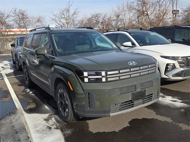 Used 2024 Hyundai Santa Fe SEL image 2