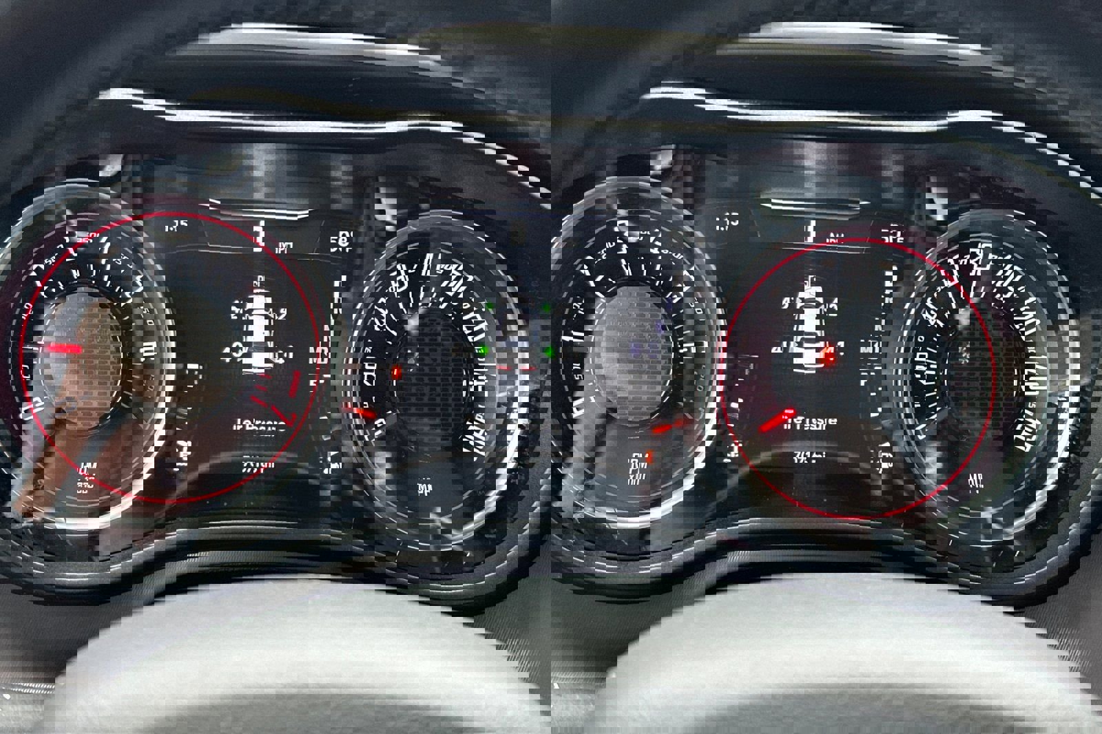 Used 2022 Dodge Challenger GT AWD/4WD image 27