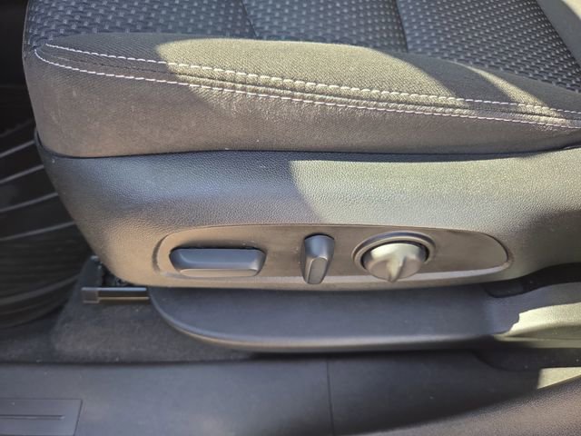 Certified 2023 GMC Terrain SLE w/ Driver Convenience Package image 18