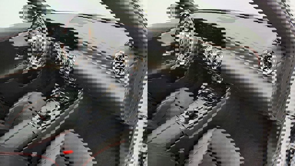 Used 2021 Mercedes-Benz CLA 250 image 23