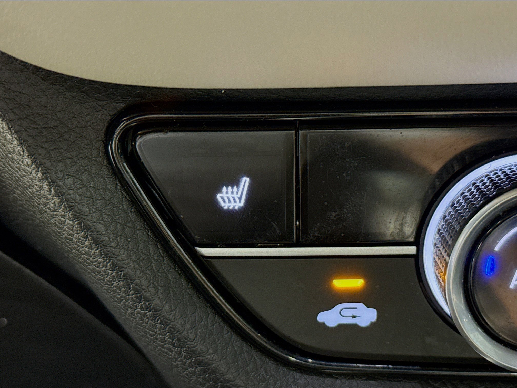 Certified 2023 Honda HR-V EX-L image 24