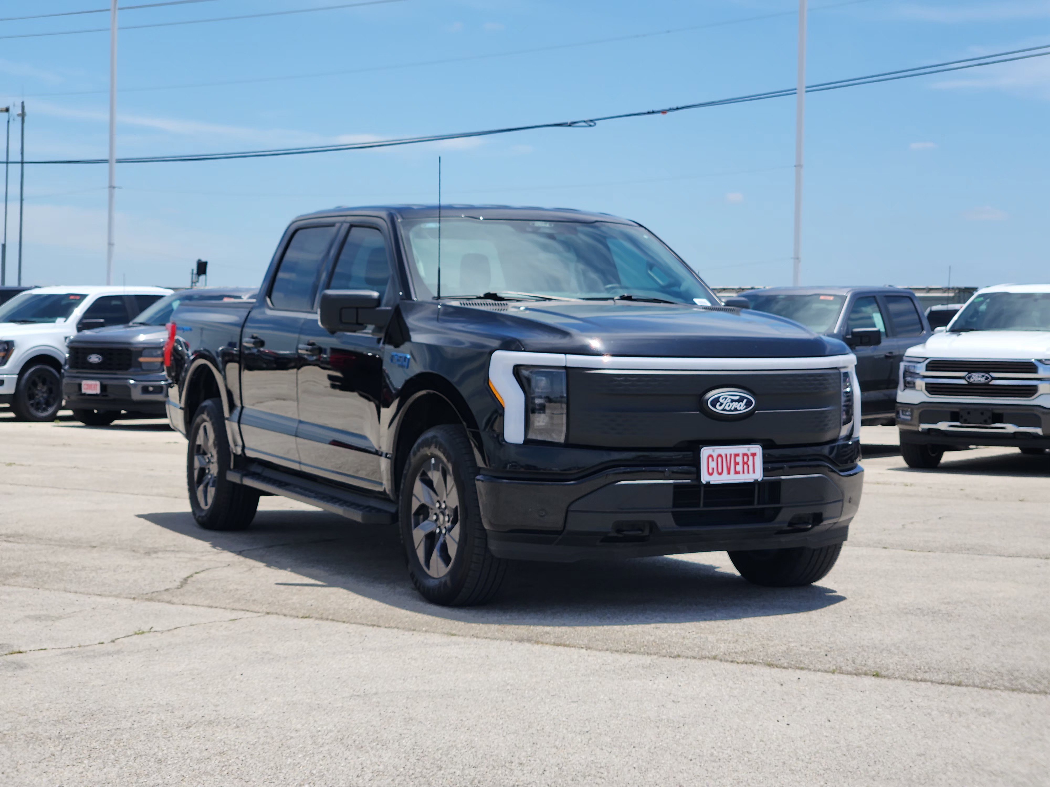 Certified 2024 Ford F150 Lightning Flash AWD/4WD image 3