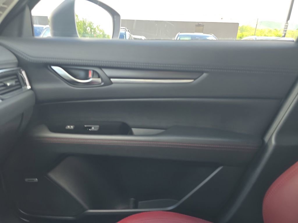 Certified 2025 MAZDA CX-5 Carbon Edition AWD/4WD image 23
