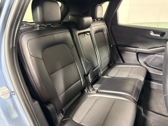 Used 2023 Ford Escape ST-Line w/ Tech Pack #1 AWD/4WD image 15