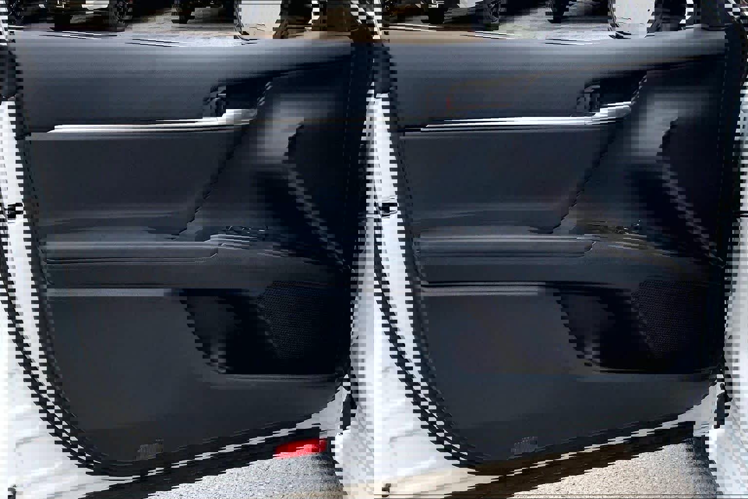 Used 2021 Toyota Camry SE image 21