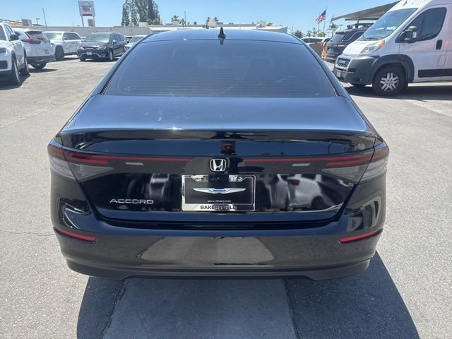 Used 2025 Honda Accord SE image 4