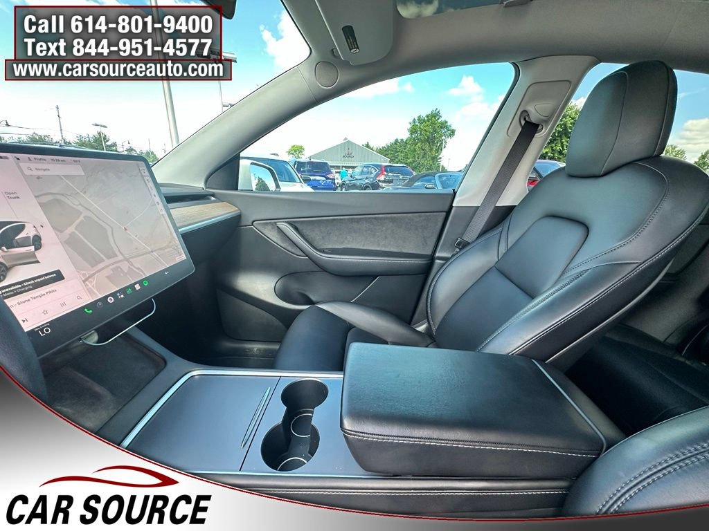 Used 2021 Tesla Model Y Long Range AWD/4WD image 17