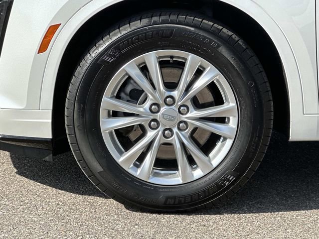 Used 2024 Cadillac XT6 Luxury w/ LPO, Floor Liner Package AWD/4WD image 8
