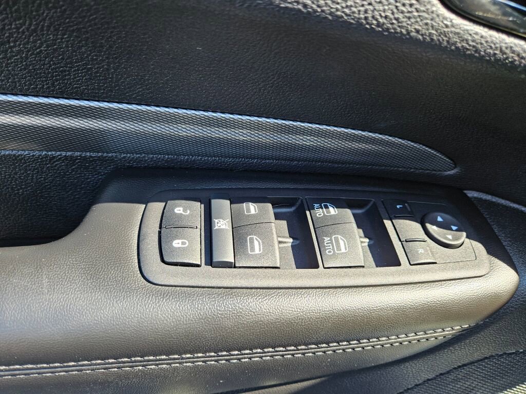 Used 2020 Dodge Durango GT image 19