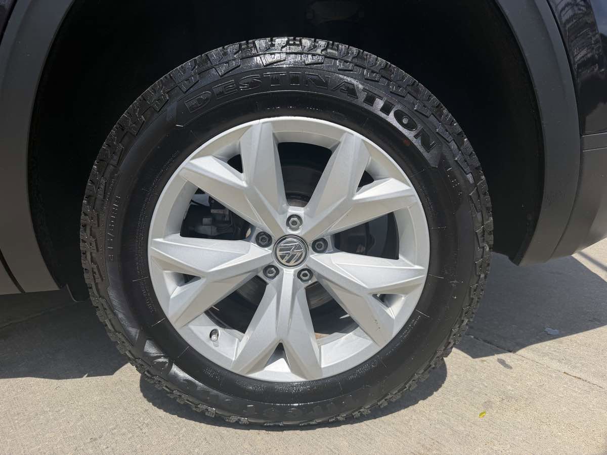 Used 2018 Volkswagen Atlas S AWD/4WD image 9