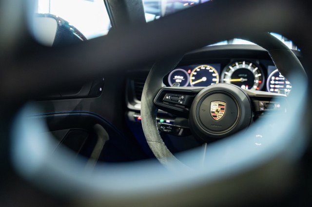 Used 2024 Porsche 911 GT3 image 30