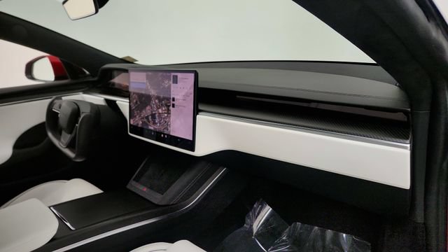 Used 2024 Tesla Model S Plaid AWD/4WD image 33