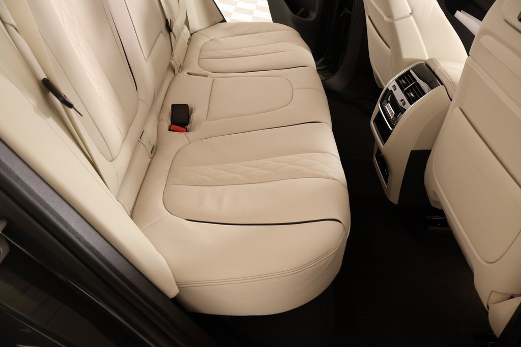 New 2026 BMW X5 M60i image 14