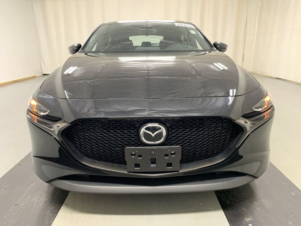 Used 2022 MAZDA MAZDA3 s FWD image 3