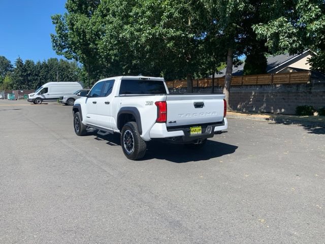Used 2024 Toyota Tacoma TRD Off-Road AWD/4WD image 3