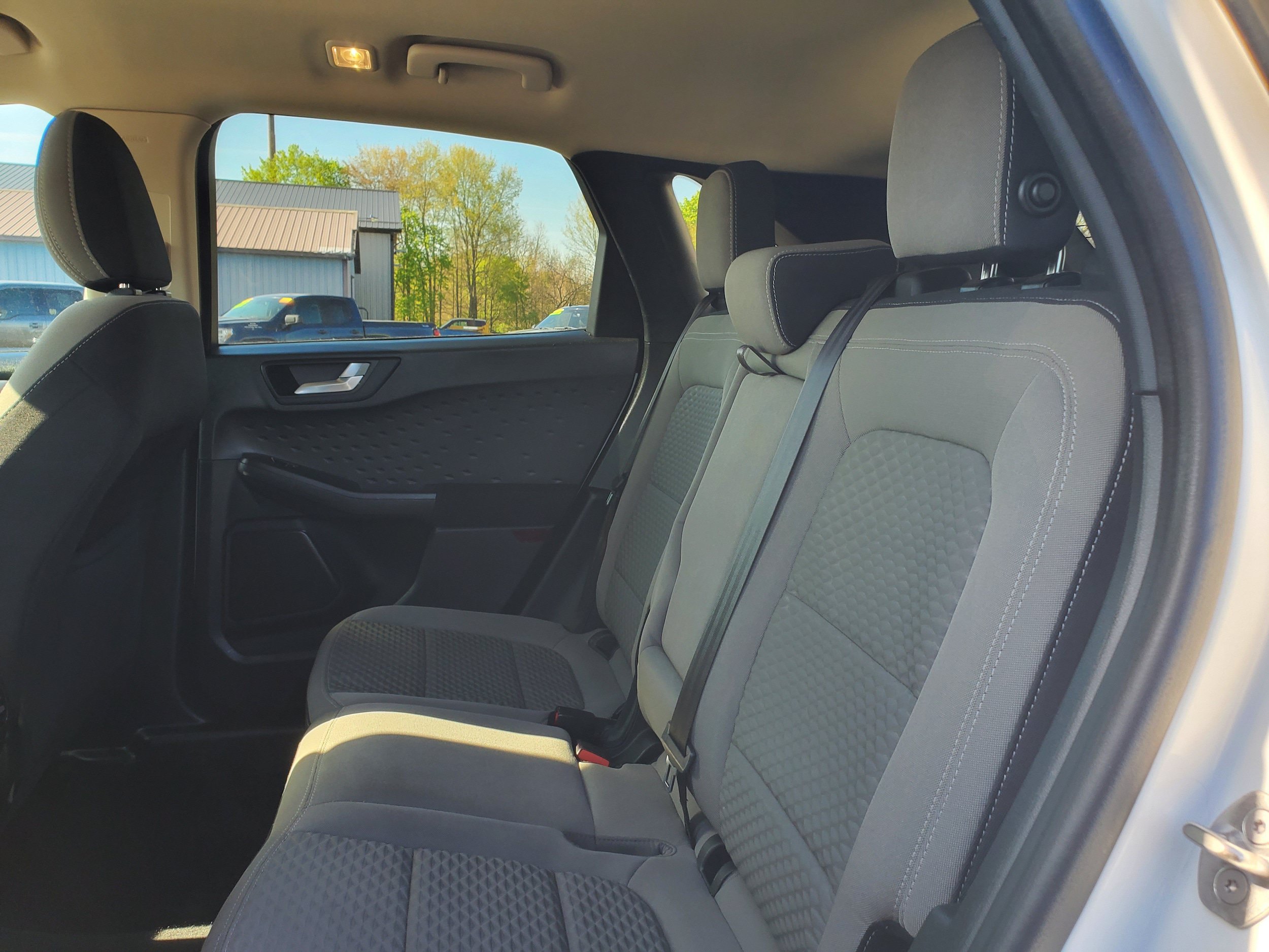 Used 2020 Ford Escape SE FWD image 24