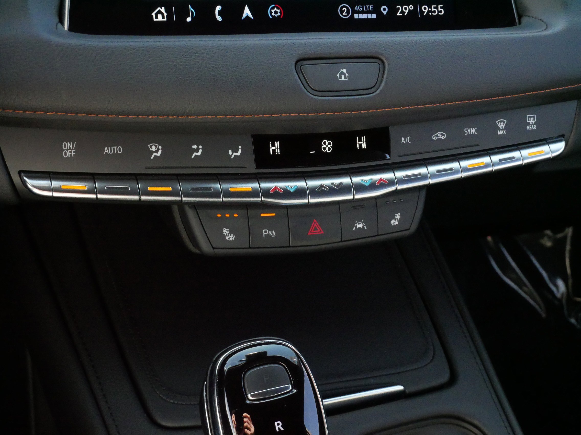 Used 2023 Cadillac XT4 Sport w/ Cold Weather Package image 23