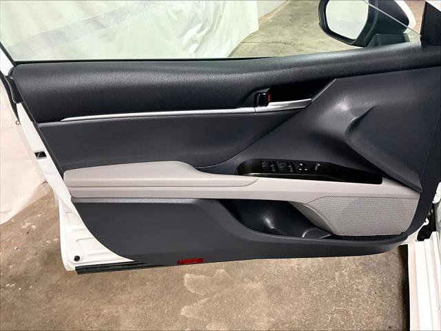 Certified 2023 Toyota Camry LE FWD image 9