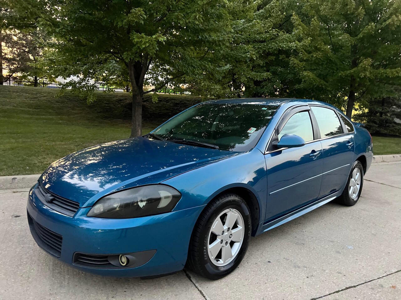 Used 2010 Chevrolet Impala LT w/ Convenience Package FWD image 20