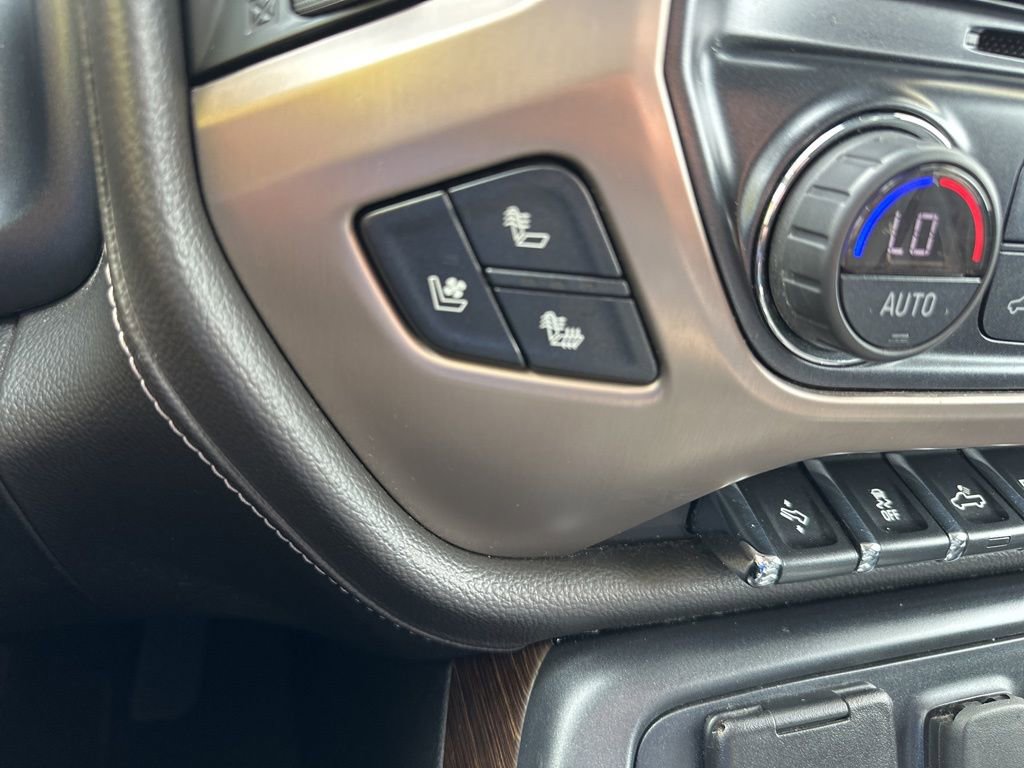 Used 2018 GMC Sierra 1500 Denali w/ Denali Ultimate Package AWD/4WD image 6