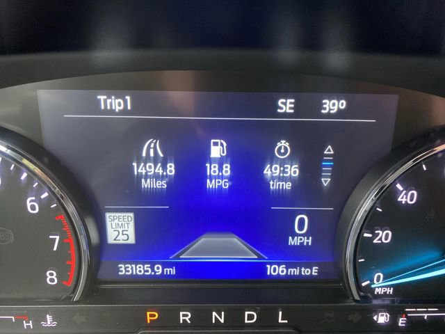 Used 2022 Ford Explorer XLT w/ Equipment Group 202A image 6