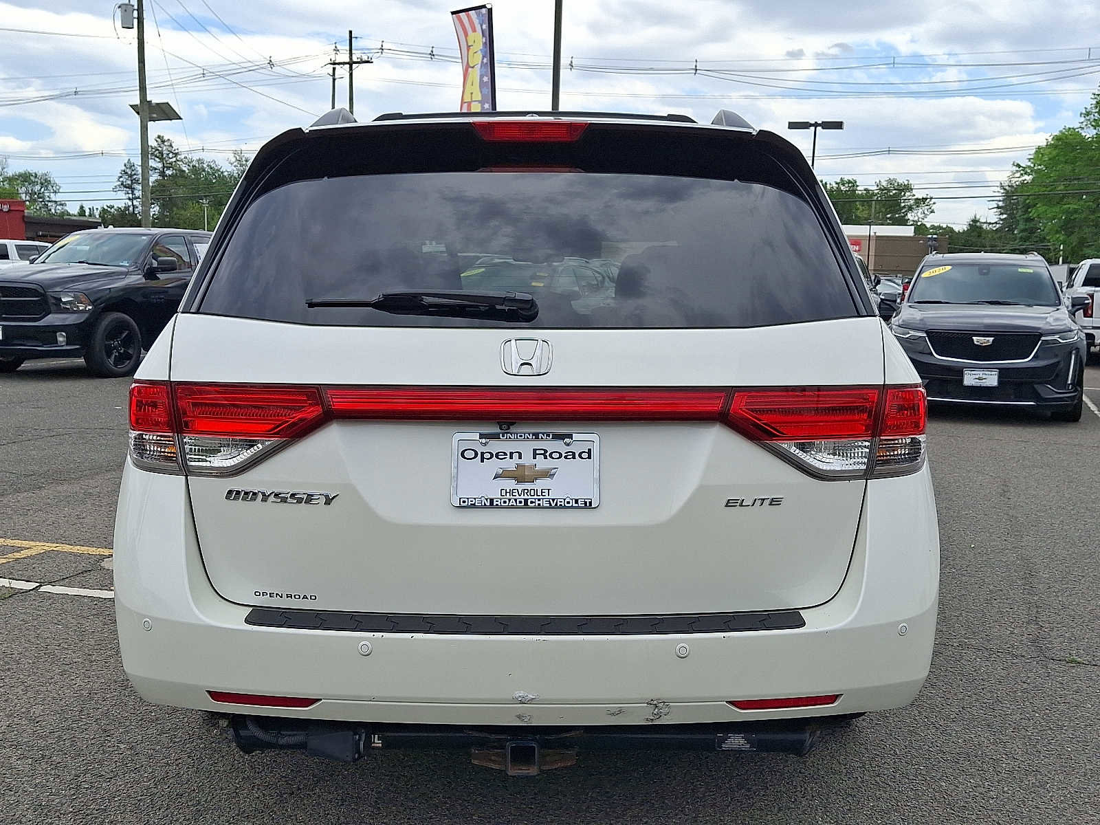 Used 2016 Honda Odyssey Touring Elite image 6