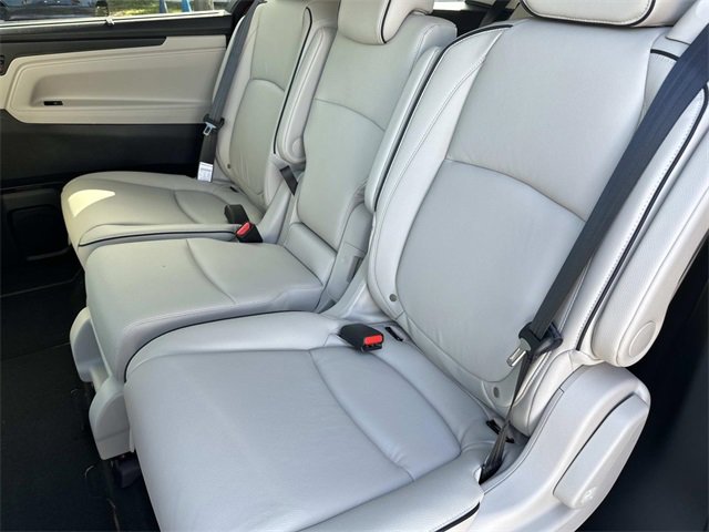 New 2026 Honda Odyssey Touring image 12