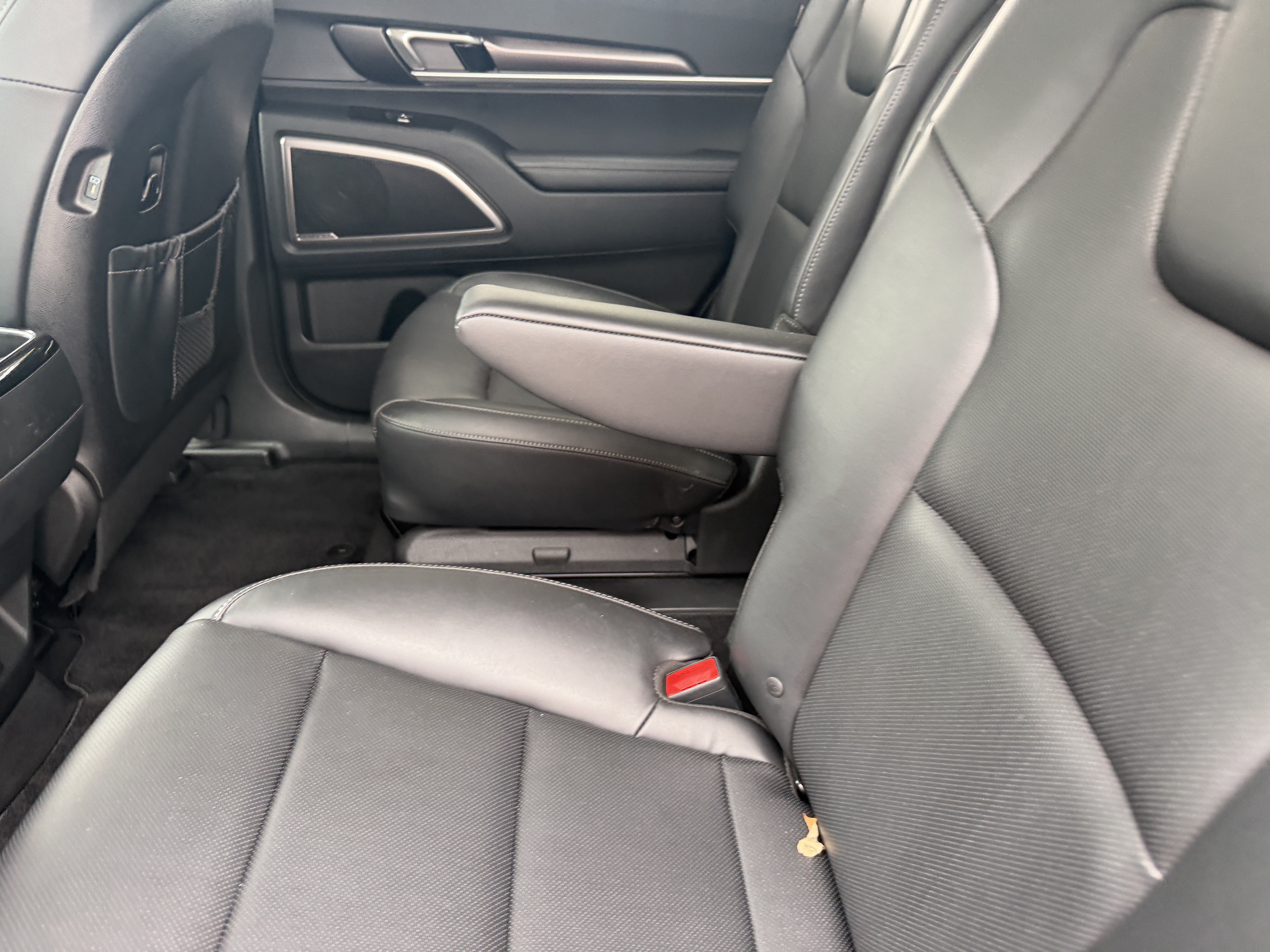 Certified 2024 Kia Telluride S FWD image 18
